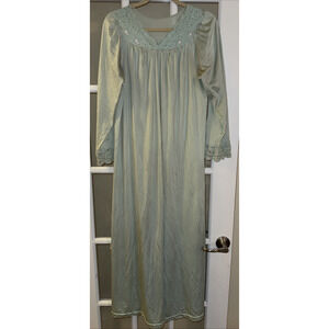 Vintage Small Shadowline Mint Green Night Gown Dress Lace Detail Long Sleeved